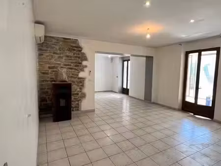 appartement 110 m² – 3 chambres – terrasse  véranda et garage