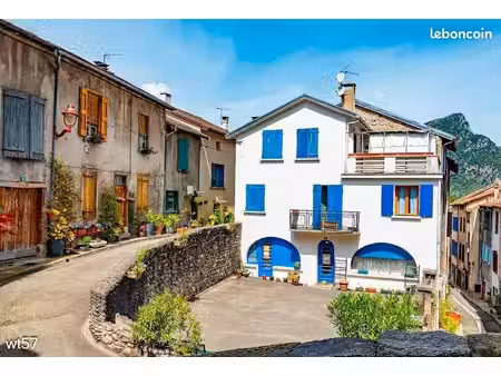 duplex grand confort avec echange de services