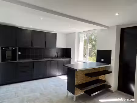 maison f3 de 70m2 + jardin
