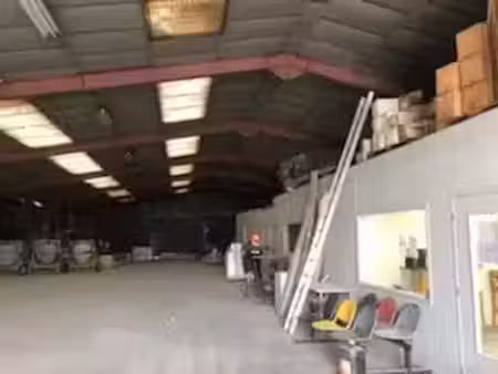 location commerce 10 pièces 1450 m² à la chapelle-saint-luc (10600)