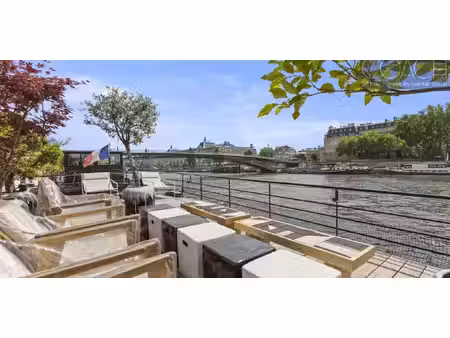 péniche paris 8ᵉ (75)