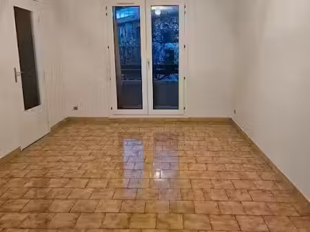 location appartement 2 pièces 48 m² à montpellier (34000)  690 €