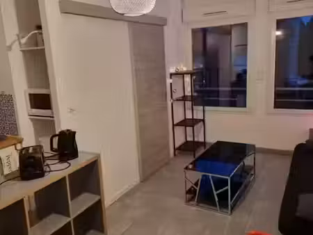 location meublée appartement 2 pièces 36 m² à montpellier (34000)  750 €