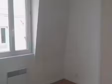 location appartement 1 pièce 23 m² à paris 10ème (75010)  691 €