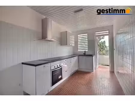 appartement t4- centre ville de cayenne