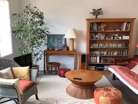 location appartement 3 pièces à libourne (33500)  880 €