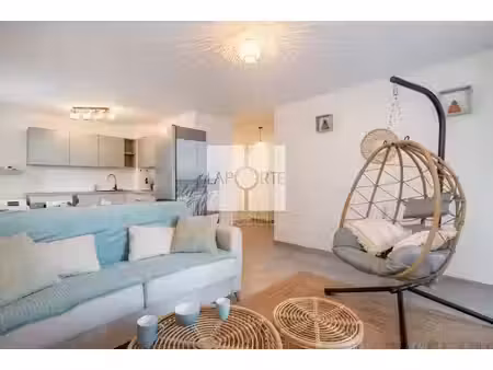 location meublée appartement 2 pièces 43.47 m² à saint-julien-en-genevois (74160)  1 350 €