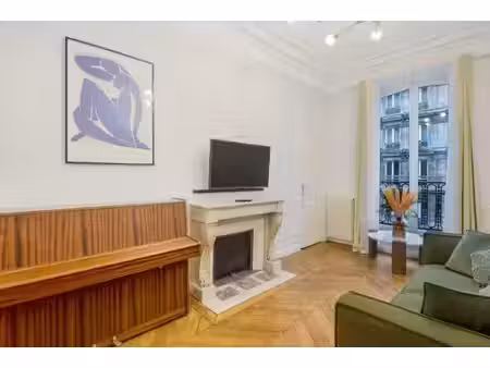 location meublée appartement 5 pièces 110 m² à paris 10ème (75010)  7 500 €