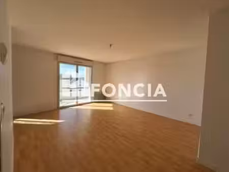location appartement 3 pièces à bouaye (44830) : à louer 3 pièces / 70m² bouaye