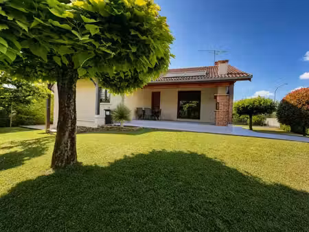 vente maison 6 pièces 130 m² ambérieu-en-bugey (01500)