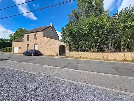 maison 3ch avec terrain de 10 ares 22ca a rafraichir