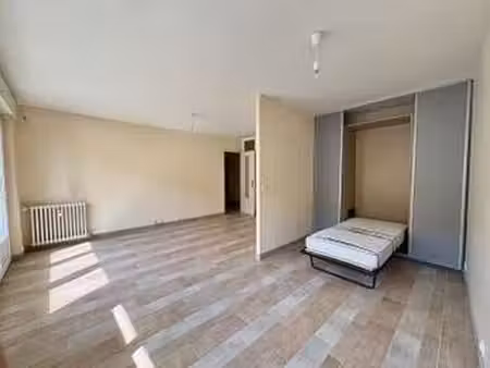 location appartement 2 pièces à saint-brieuc (22000) : à louer 2 pièces / 62m² saint-brieu
