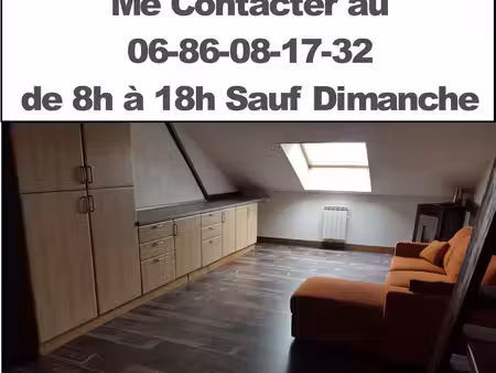 beau f2 duplex avec cuisine équipée et penderies et poele a pellets