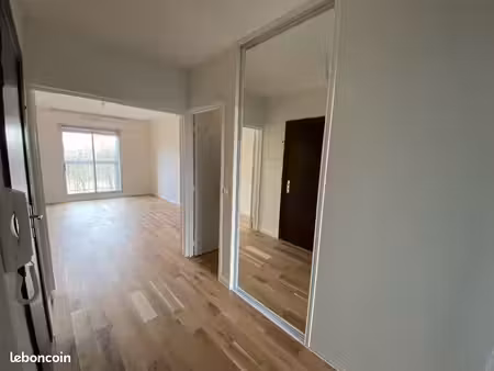 appartement t3 centre-ville 66m2 avec vue parc blossac