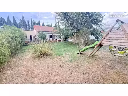 villa 5 pièces 100 m²