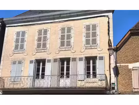 location appartement 4 pièces 103 m² à vayrac (46110)  625 €