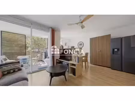 à vendre – grand t3 de 70 m² avec grande terrasse à gradignan