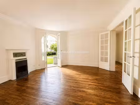 appartement de caractère avec jardin