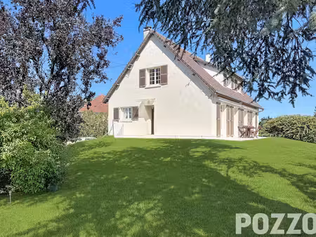 a vendre maison familiale de 155 m² avec 5 chambres à condé-sur-vire
