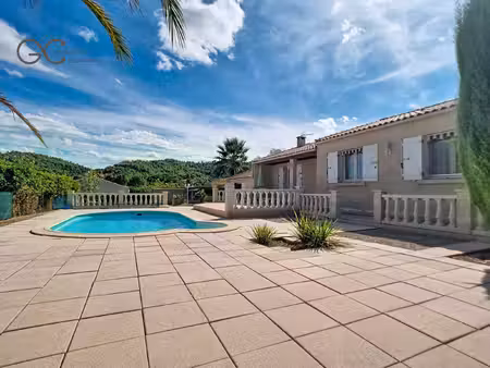 villa plain oied 4 pièces piscine garage sur terrain de 1100m²