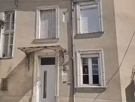 immeuble à dormans (51700)