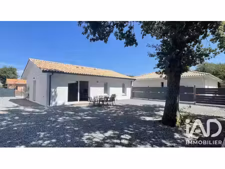 maison à gastes (40160)