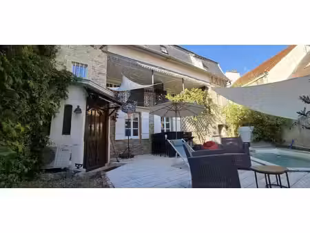 rare  buxy centre  belle propriete  ideale famille nombreuse