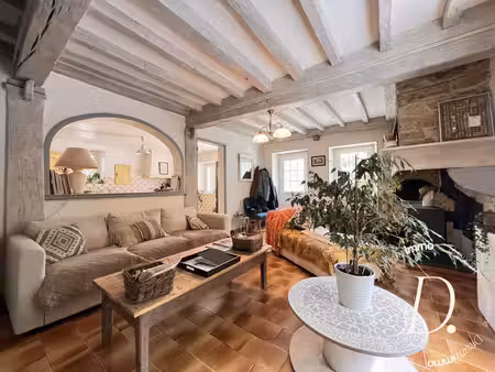 maison individuelle de 133 m² avec terrain -2 logements sal