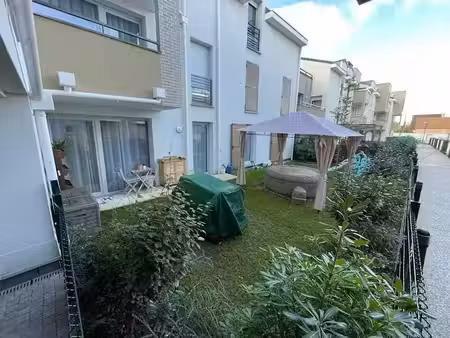 location appartement 3 pièces 70 m² à antony (92160)  1 590 €