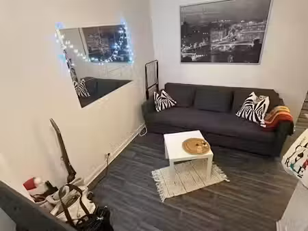 location meublée appartement 2 pièces 30 m² à courbevoie (92400)  1 100 €