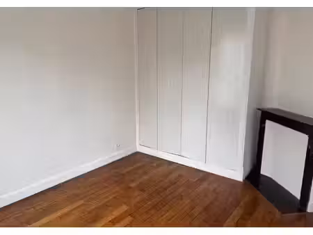 location appartement 2 pièces 34 m² à ivry-sur-seine (94200)  990 €