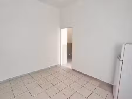 location meublée appartement 2 pièces 33 m² à noisy-le-sec (93130)  900 €