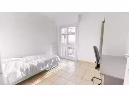 location meublée appartement 1 pièce 97 m² à saint-ouen-l'aumône (95310)  524 €