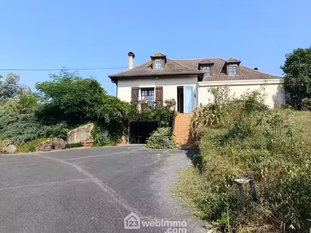 maison de campagne au calme - 187 m2 - 6 chambres - terrain 9500 m2