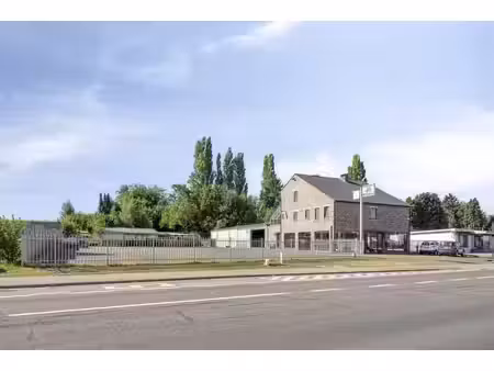 immobilier commercial  entrepôt  duplex et terrain à tienen
