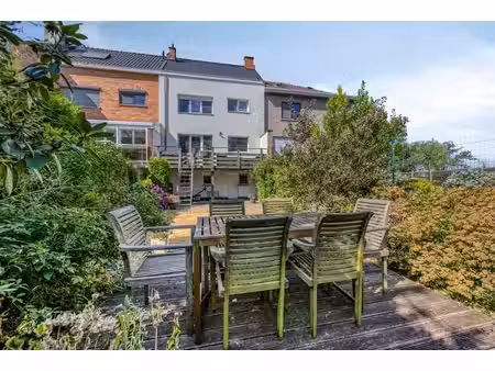 maison avec 3 chambres  garage  jardin et peb a!