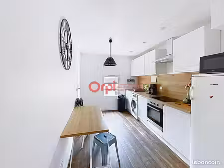 duplex/triplex 3 pièces 67 m²