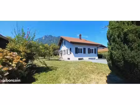 maison individuelle  5 pièces  99 m2