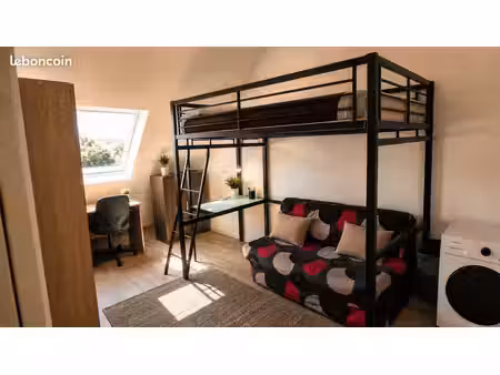 studio lumineux et bien situé / parking privé (fibre  lavante/séchante  smart tv 40 ‘’)
