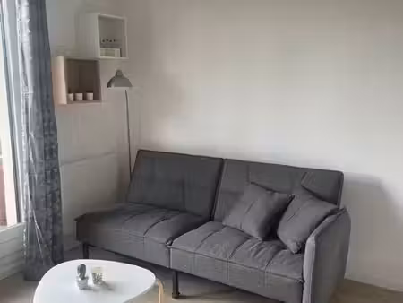 location studio cabine refait à neuf
