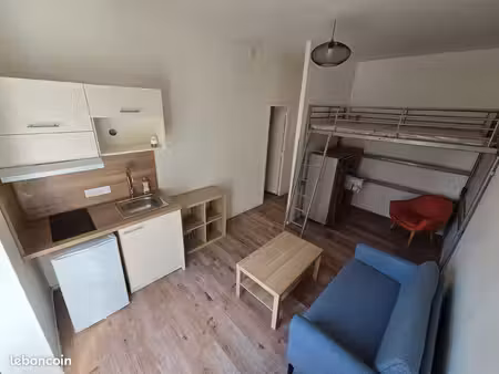 studio meublé rénové 18 m² – prairie au duc – île de nantes