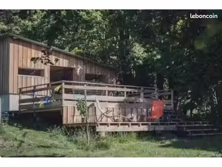 maison écologique meublée