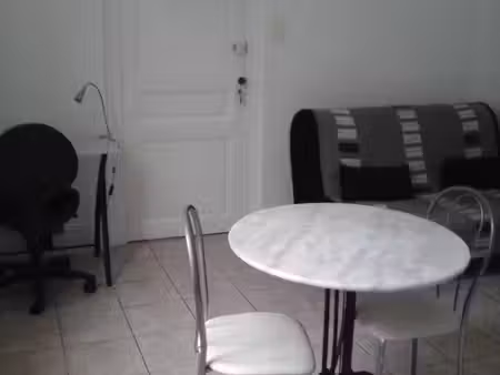 studio meubblé