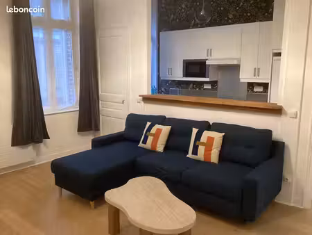 location meublée grand type 2 refait à neuf et décoré avec goût en centre ville amiens