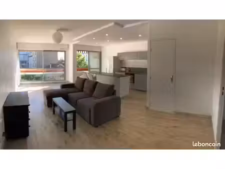 loue appartement lyon 8e – grand t3 meublé de 79 m² avec balcon – garage en option