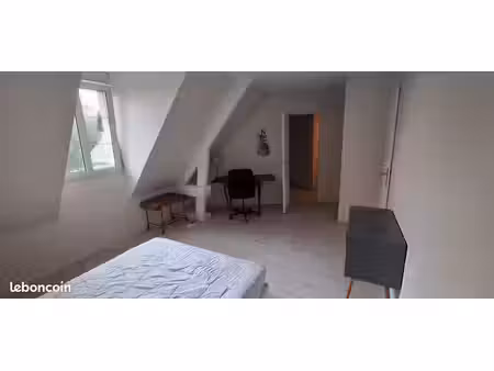 chambre meublée indépendante