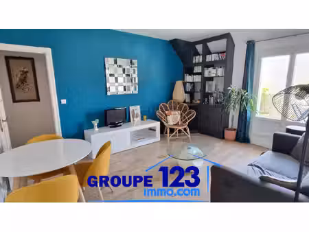 joli appartement 3 pièces avec balcon
