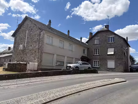 entre objat et pompadour  bourg de vignols