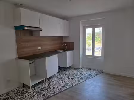 location appartement 5 pièces  80.00m²  carmaux