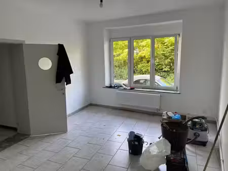 appartement 2 chambres à louer à châtelineau (48)